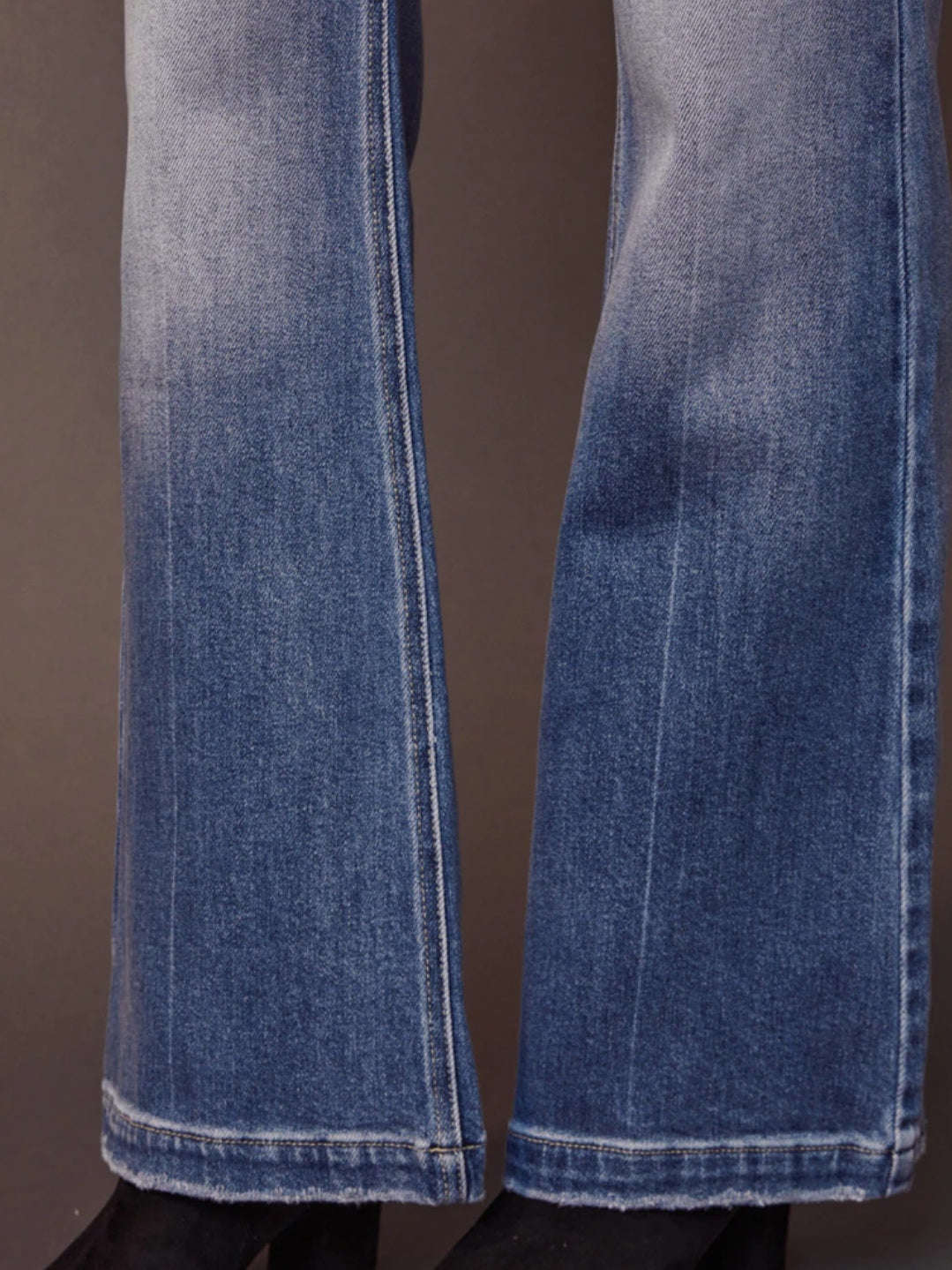 Melia | Holly High Rise Flare Kancan Jeans