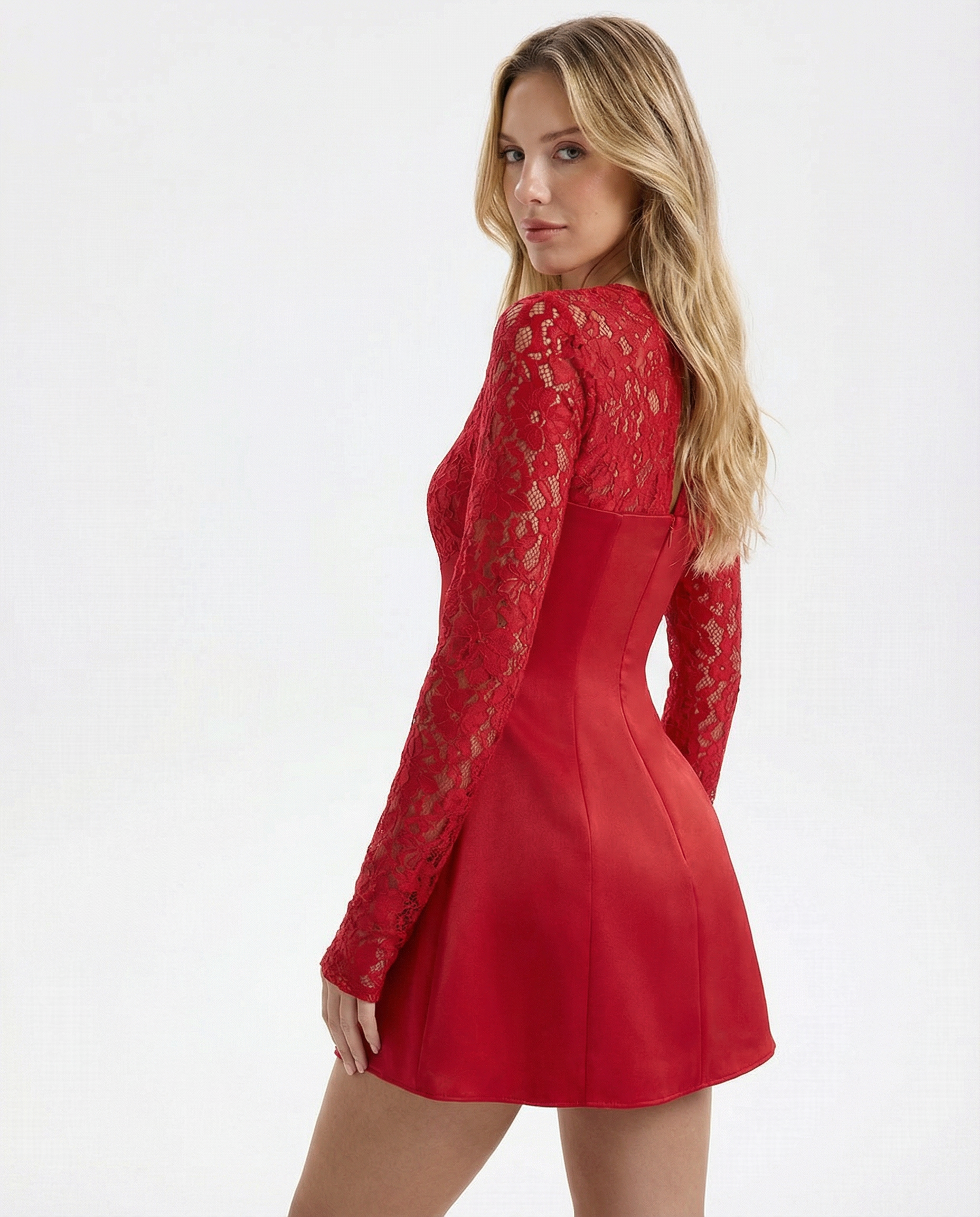 Melia | Valentina After Dark Mini