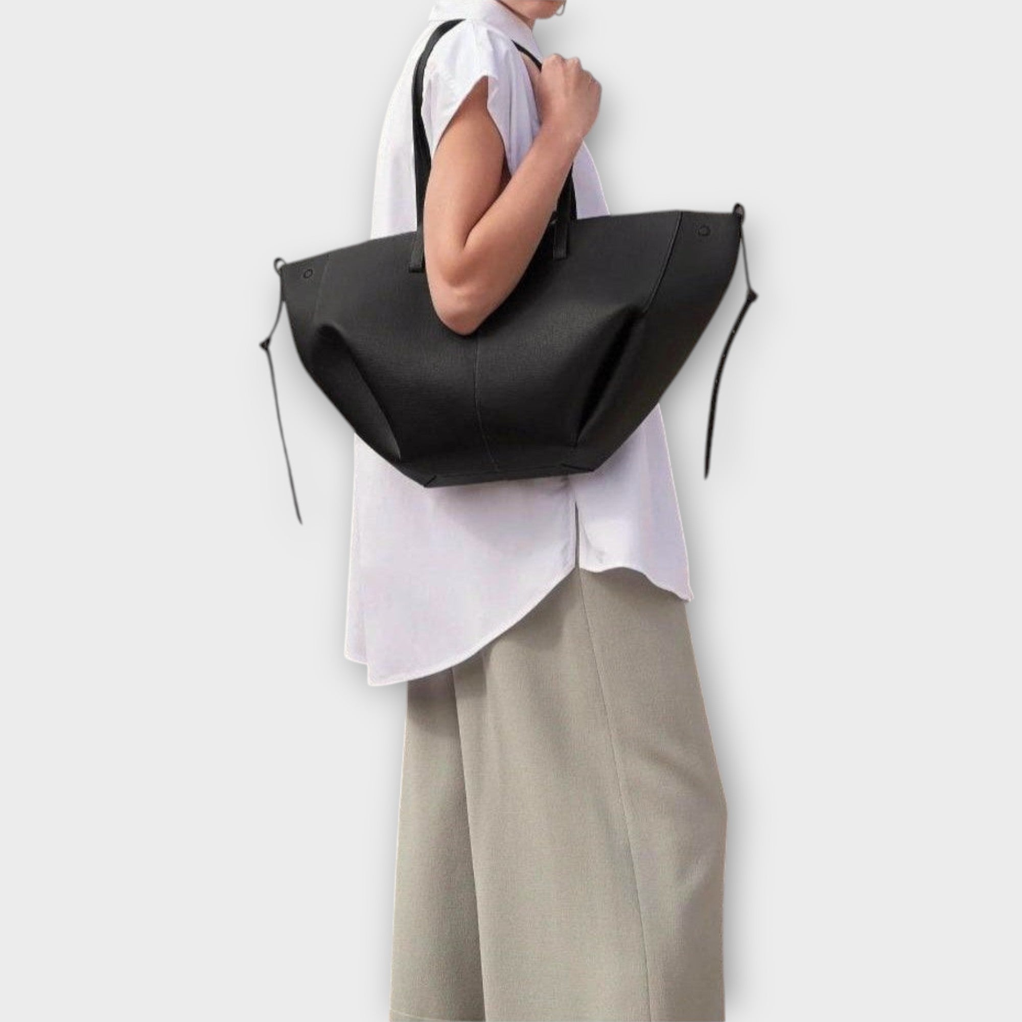 Melia | Evelyn Tote Bag
